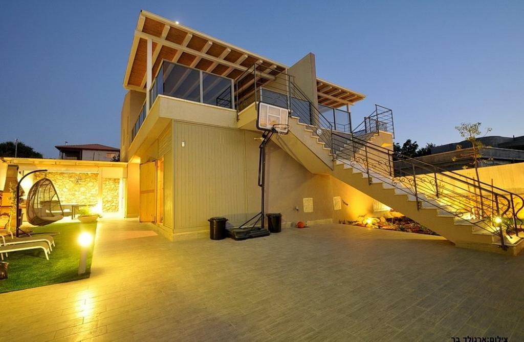 Between Sunrise And Sunset Suites Ya'ara Экстерьер фото