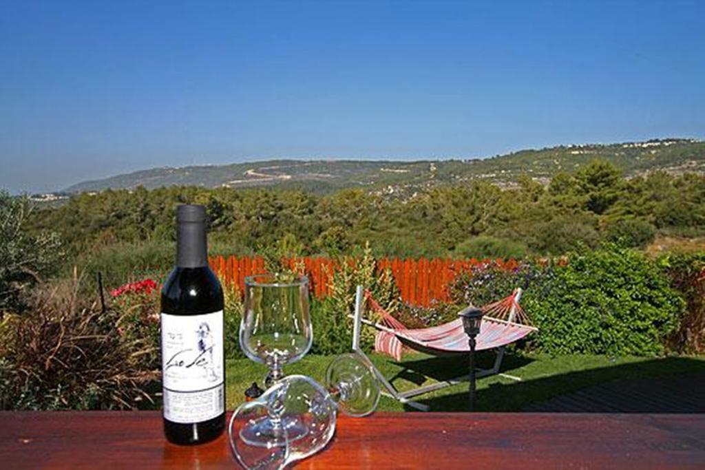 Between Sunrise And Sunset Suites Ya'ara Экстерьер фото