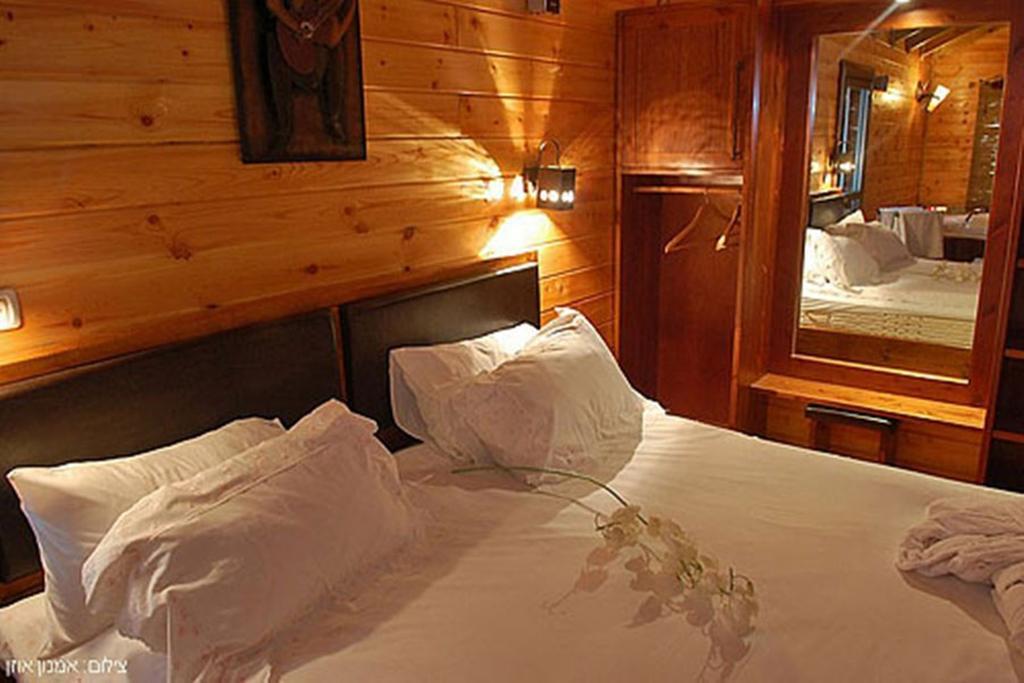 Between Sunrise And Sunset Suites Ya'ara Экстерьер фото