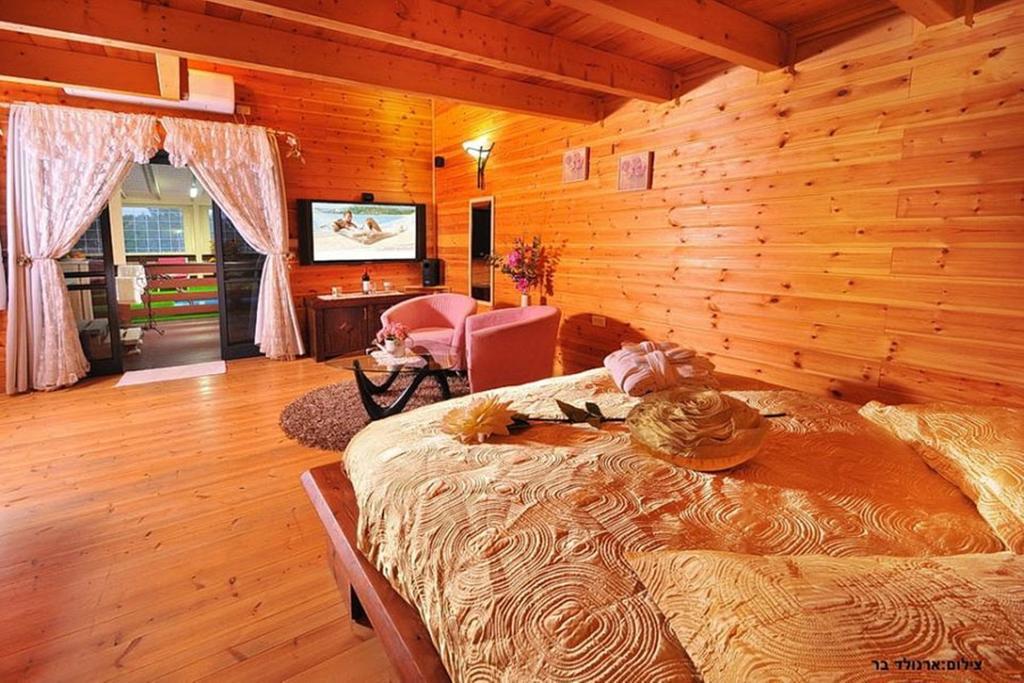 Between Sunrise And Sunset Suites Ya'ara Экстерьер фото