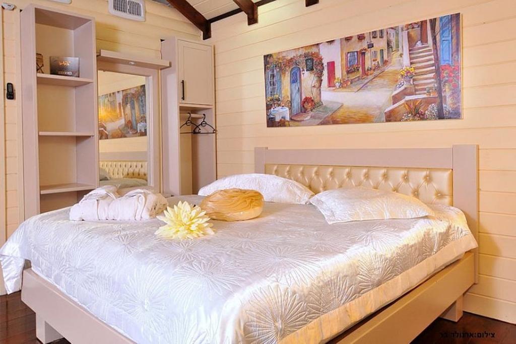 Between Sunrise And Sunset Suites Ya'ara Экстерьер фото